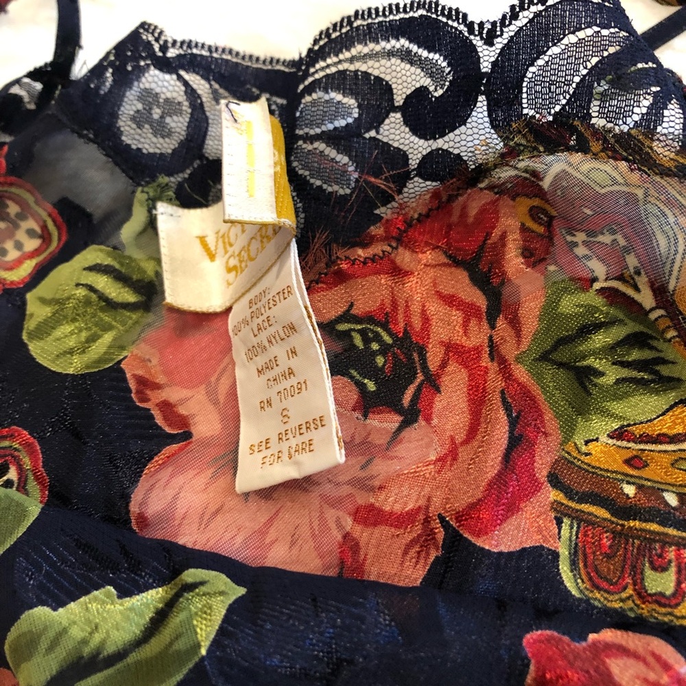Vintage Victoria’s Secret Babydoll set - Picture 4 of 6